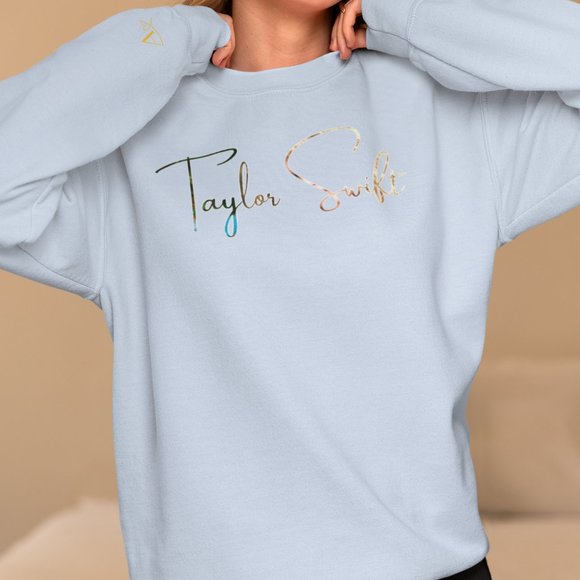 Sweaters - Taylor Swift Light Blue Sweatshirt / Taylor Swift / Sweatshirt